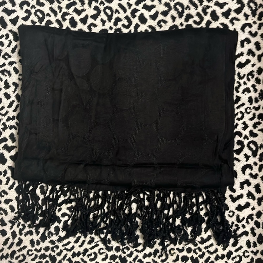 Cejon black circle wrap